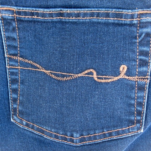 St Johns Bay Bootcut High Rise 35 x 31 Stretch Jeans Dark Wash Sz 14 (tag) - Picture 3 of 8